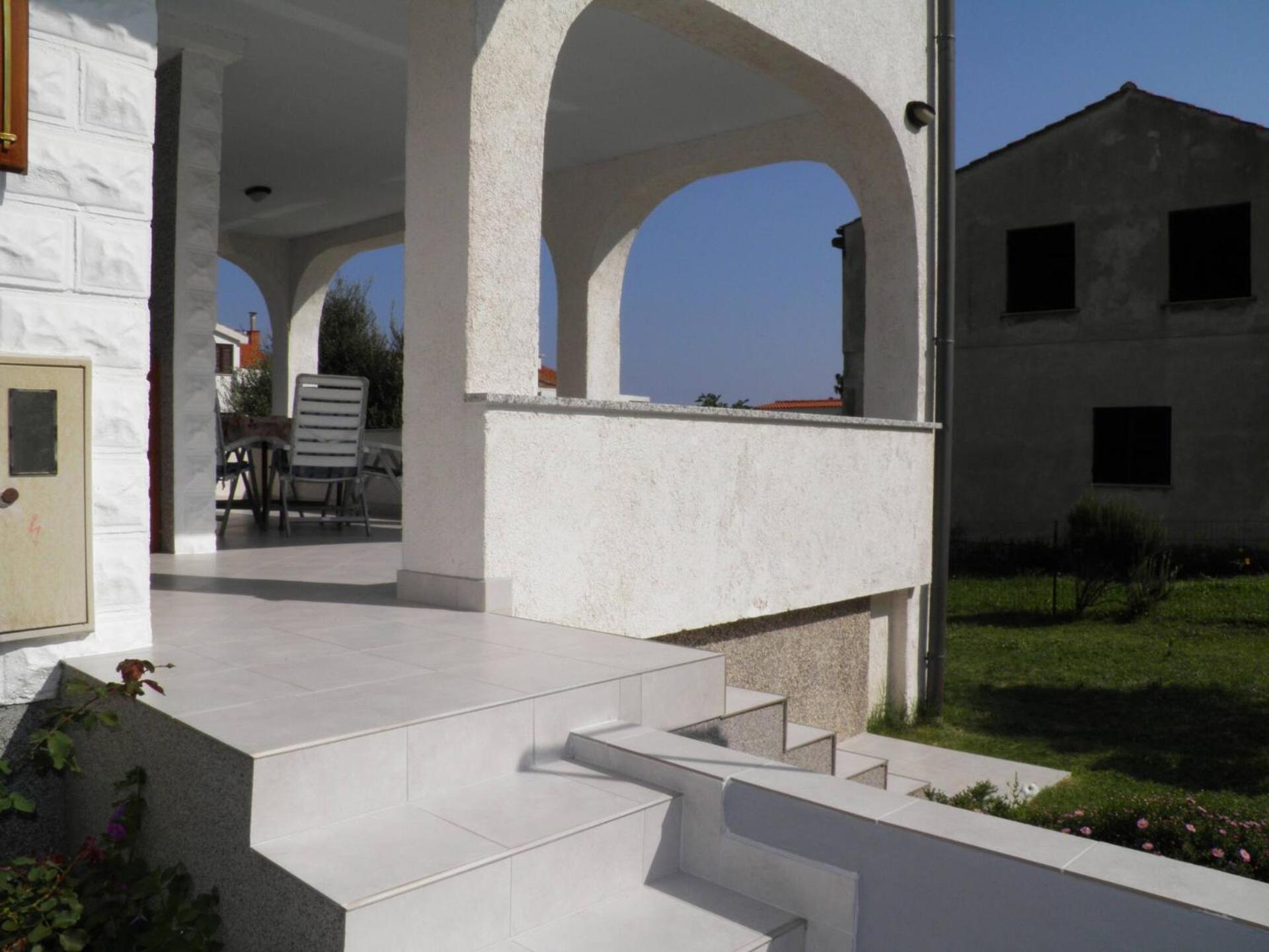 Apartments Klaric Baska  Exterior photo